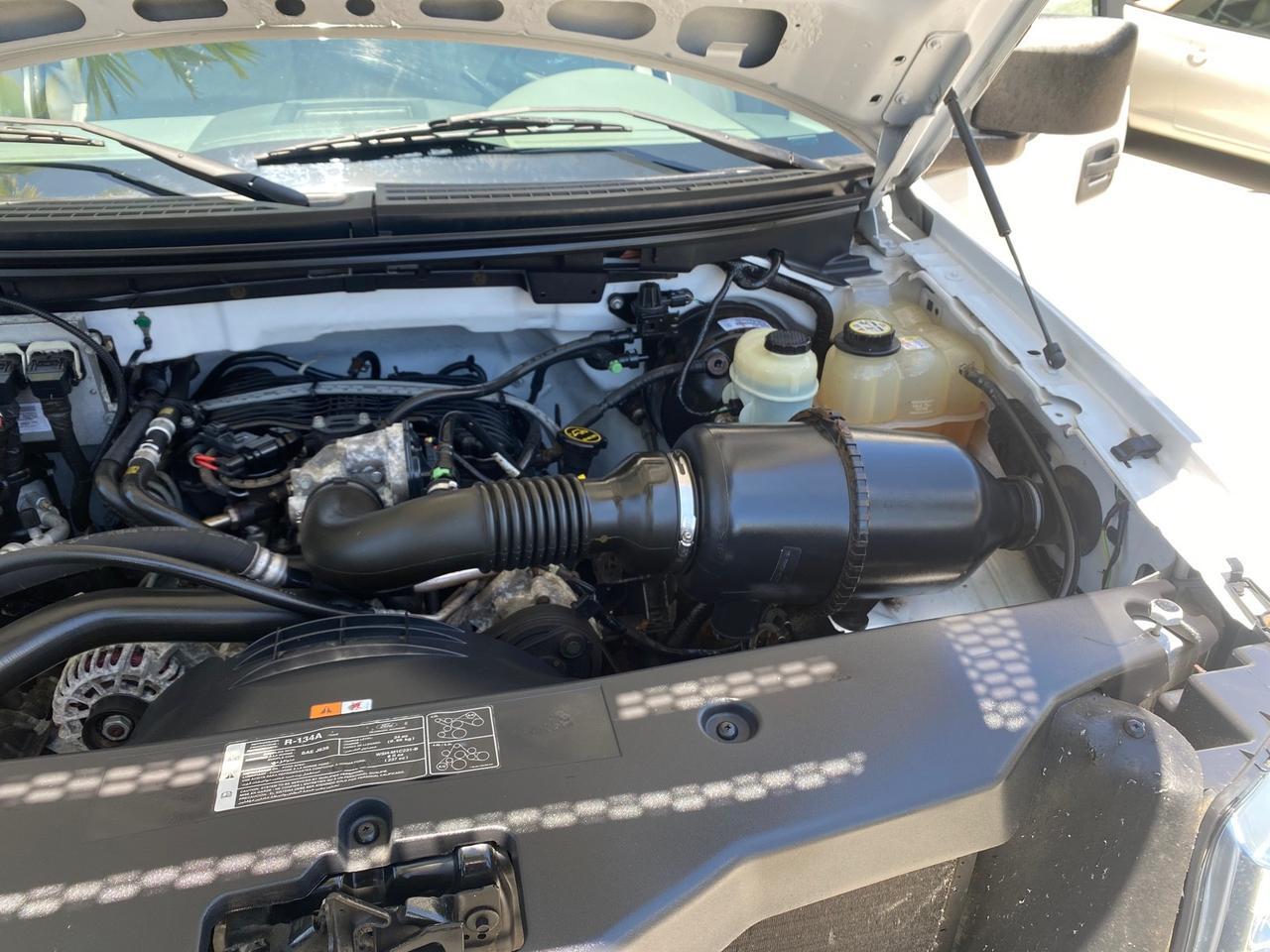 2005 Ford F-150 XL 1 OWNER LOW MILES 23,679 Pompano Beach FL