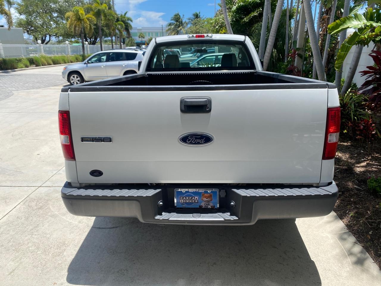 2005 Ford F-150 XL 1 OWNER LOW MILES 23,679 Pompano Beach FL