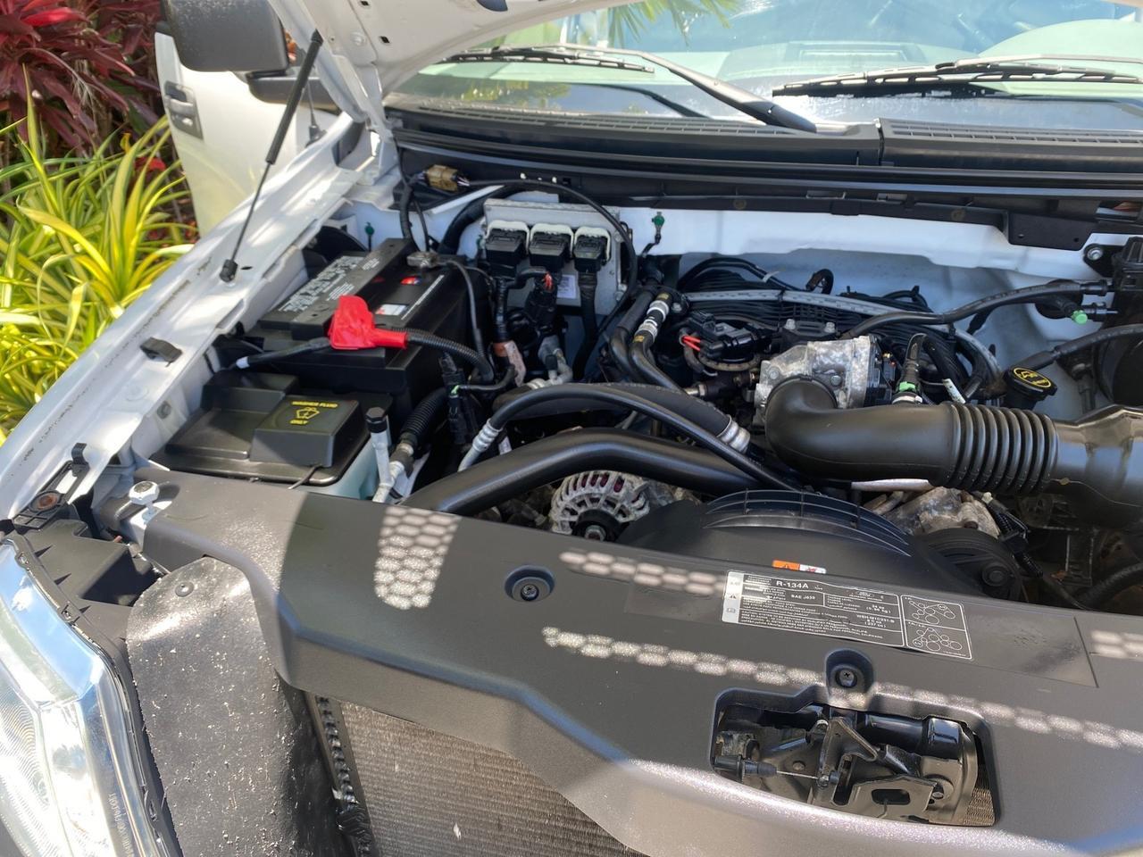 2005 Ford F-150 XL 1 OWNER LOW MILES 23,679 Pompano Beach FL