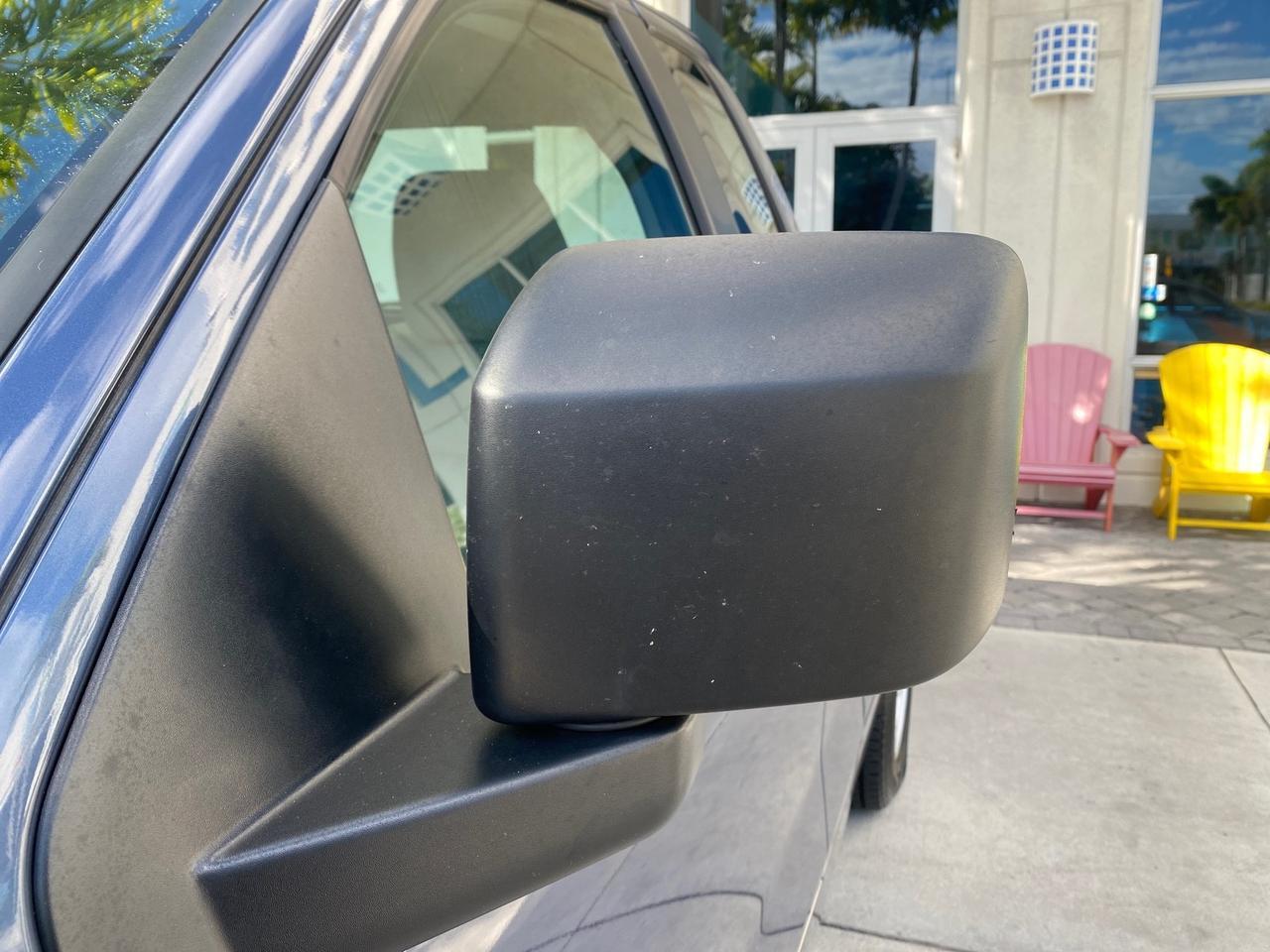 2005 Ford F-150 XL LOW MILES 27,620 1 OWNER FL Pompano Beach FL