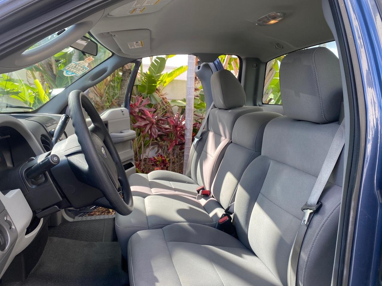 2005 Ford F-150 XL LOW MILES 27,620 1 OWNER FL Pompano Beach FL