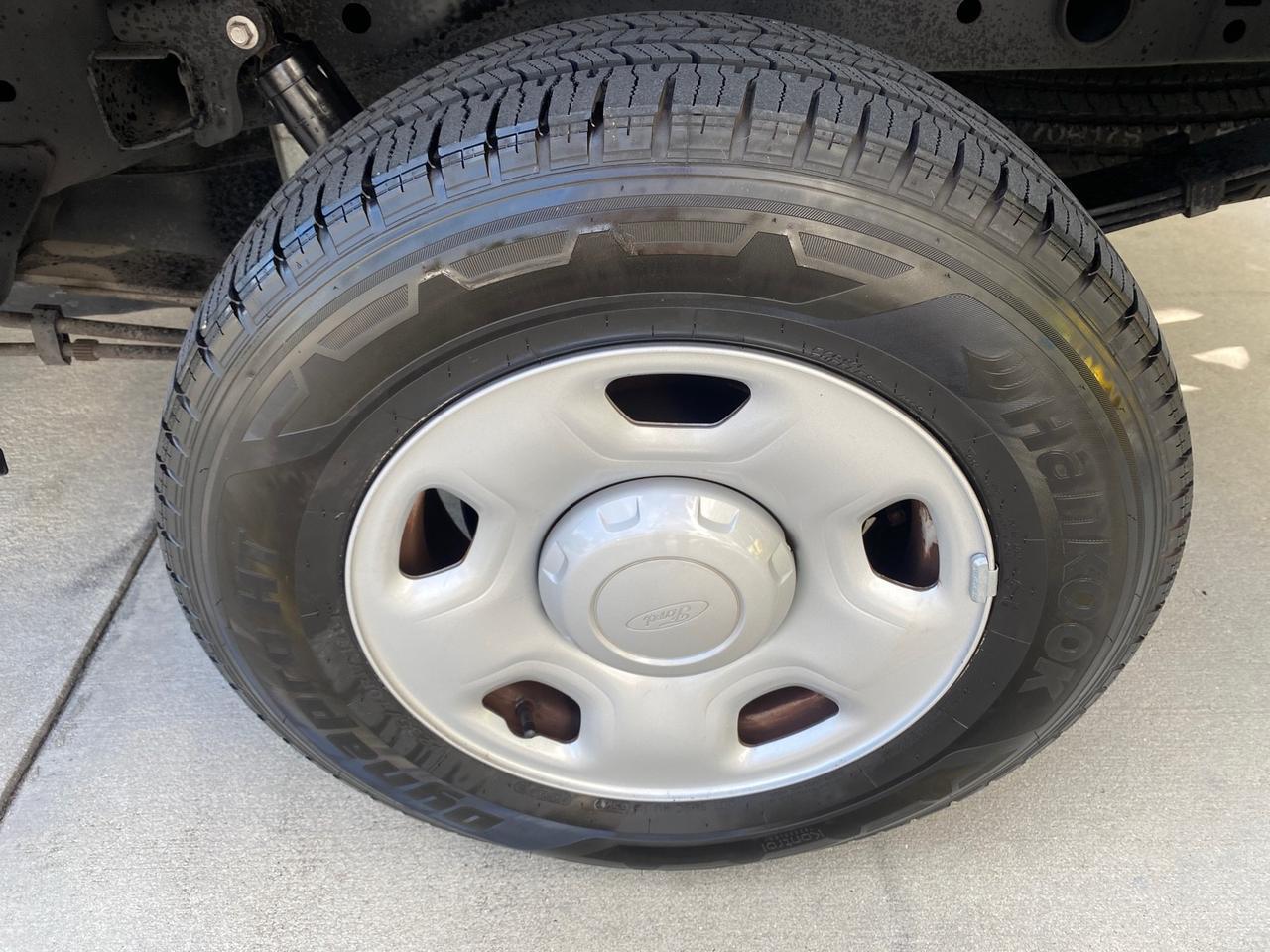 2005 Ford F-150 XL LOW MILES 27,620 1 OWNER FL Pompano Beach FL