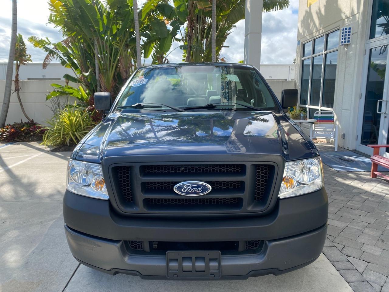 2005 Ford F-150 XL LOW MILES 27,620 1 OWNER FL
