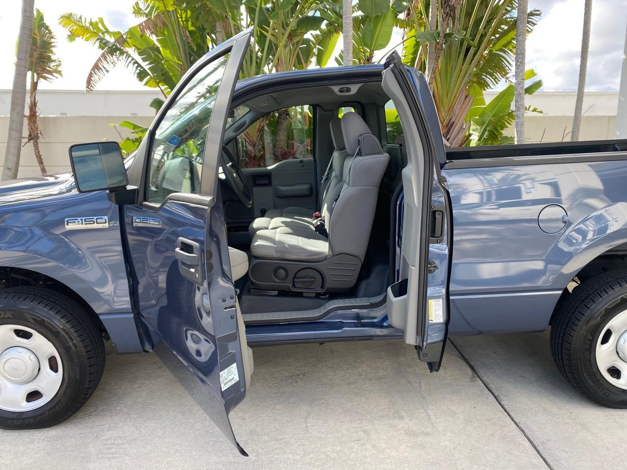 2005 Ford F-150 XL LOW MILES 27,620 1 OWNER FL Pompano Beach FL