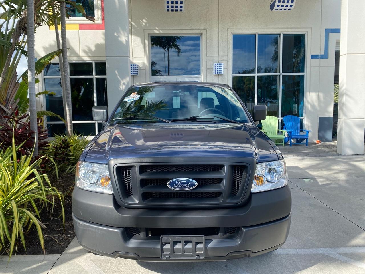 2005 Ford F-150 XL LOW MILES 27,620 1 OWNER FL Pompano Beach FL