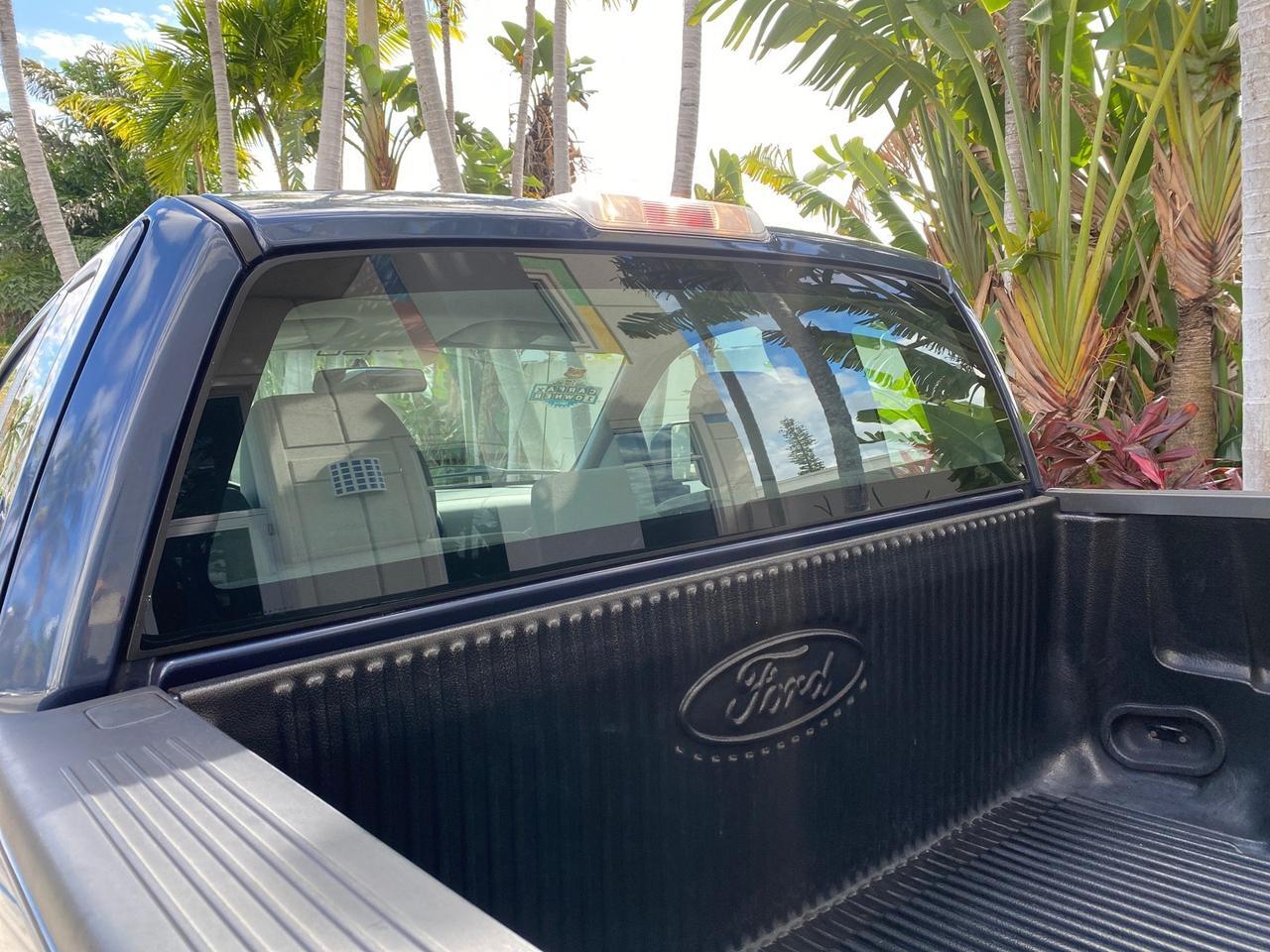 2005 Ford F-150 XL LOW MILES 27,620 1 OWNER FL Pompano Beach FL