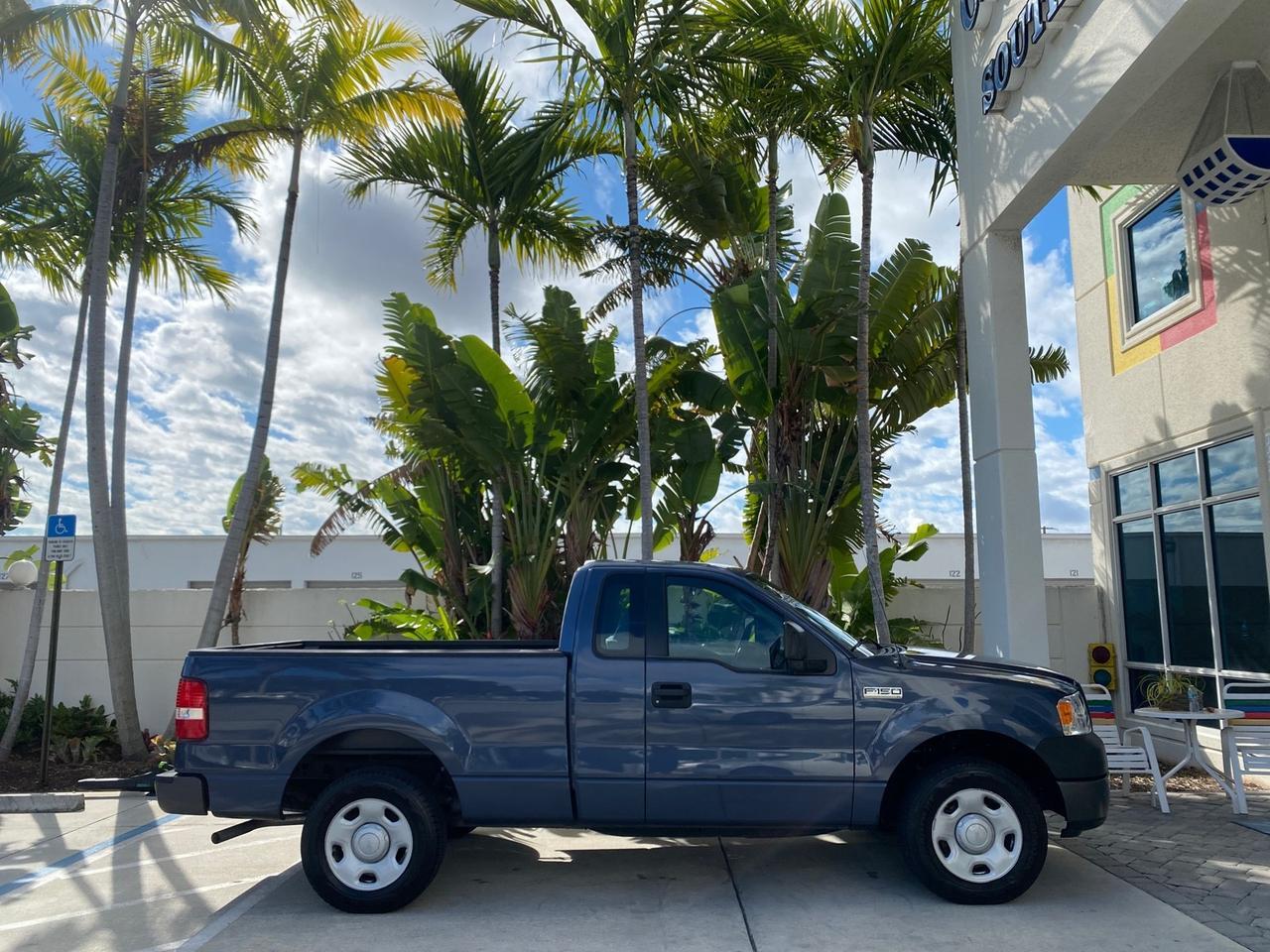 2005 Ford F-150 XL LOW MILES 27,620 1 OWNER FL Pompano Beach FL