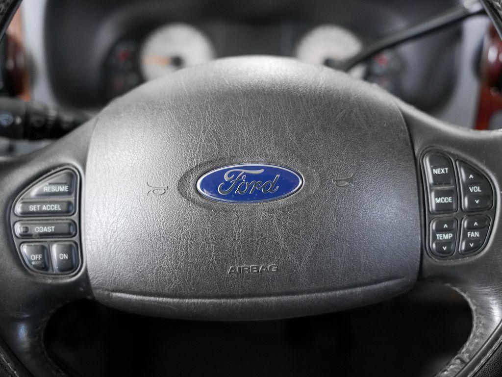 2005 Ford F-350SD Lariat Tigard OR