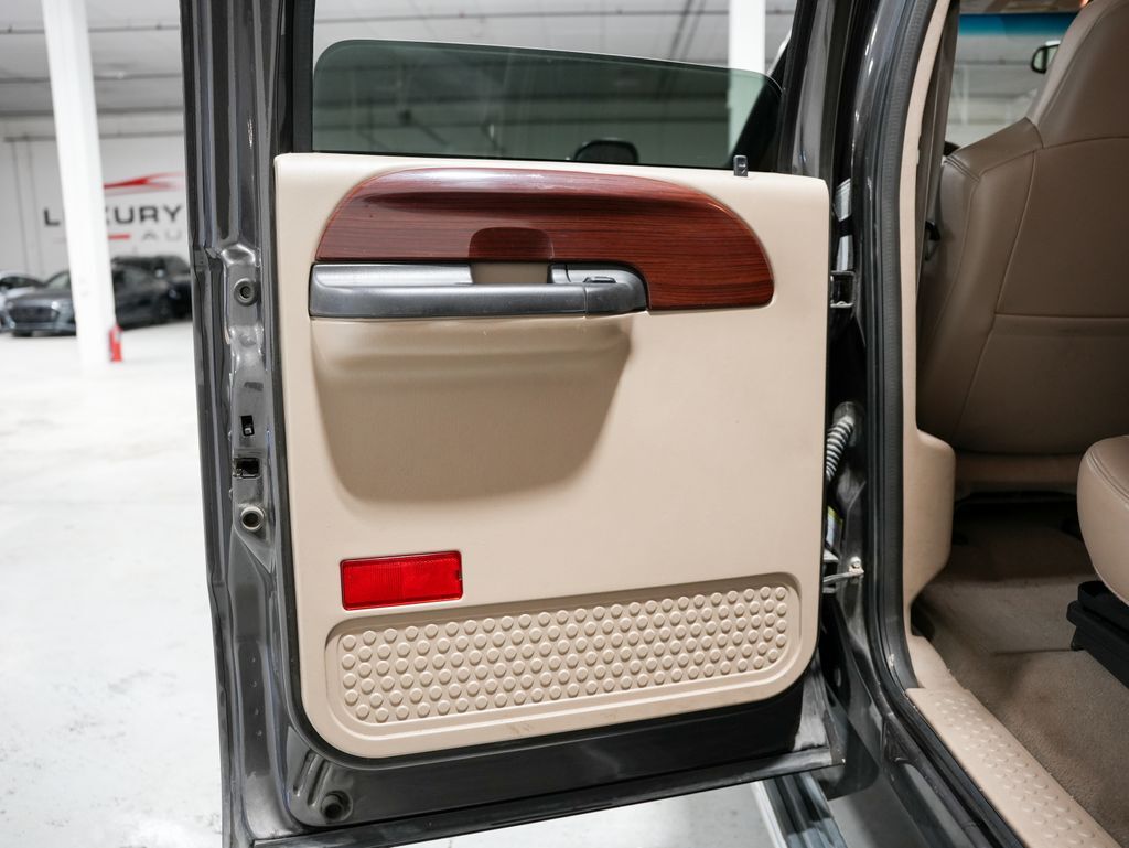 2005 Ford F-350SD Lariat Tigard OR