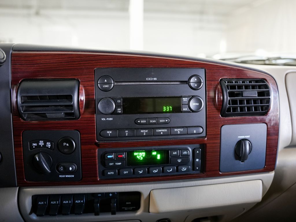 2005 Ford F-350SD Lariat Tigard OR