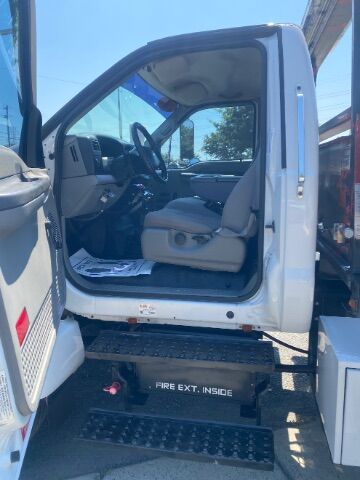 2005 Ford F-650 XLT SUPER DUTY ROLLBACK SUPER LOW MILES Charlotte NC