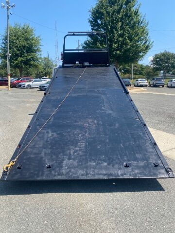 2005 Ford F-650 XLT SUPER DUTY ROLLBACK SUPER LOW MILES