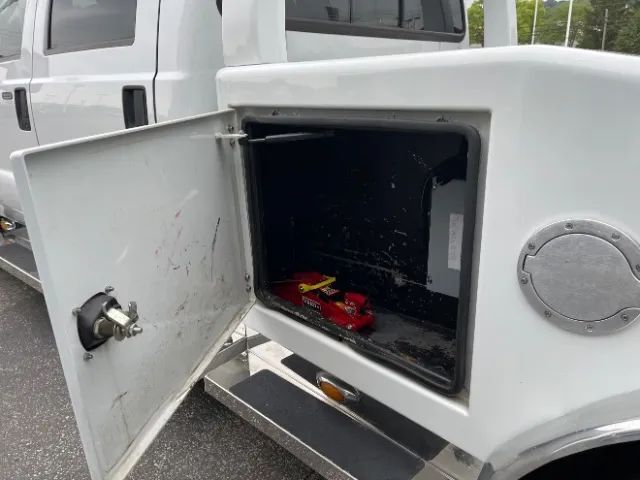 2005 Ford F550 Super Duty Crew Cab & Chassis 176  W.B. 4D Cincinnati OH