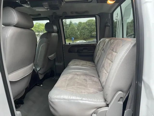 2005 Ford F550 Super Duty Crew Cab & Chassis 176  W.B. 4D Cincinnati OH