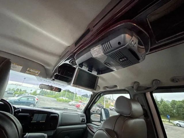 2005 Ford F550 Super Duty Crew Cab & Chassis 176  W.B. 4D Cincinnati OH