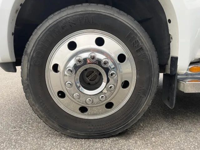 2005 Ford F550 Super Duty Crew Cab & Chassis 176  W.B. 4D Cincinnati OH