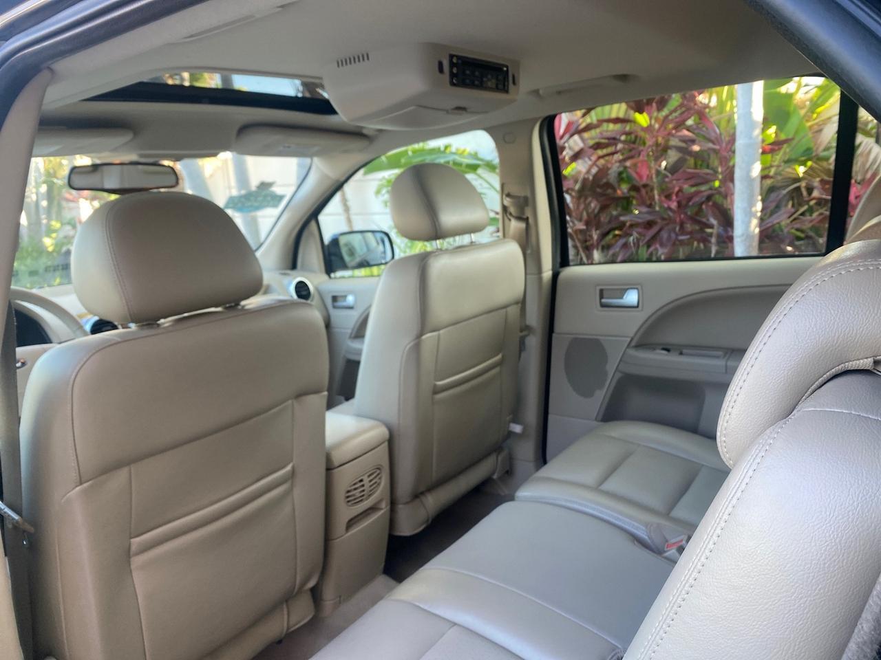 2005 Ford Freestyle Limited LOW MILES 69,845 1 OWNER AWD Pompano Beach FL