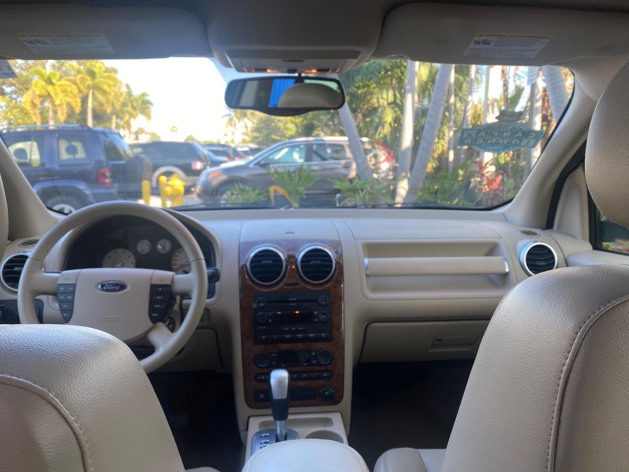 2005 Ford Freestyle Limited LOW MILES 69,845 1 OWNER AWD Pompano Beach FL