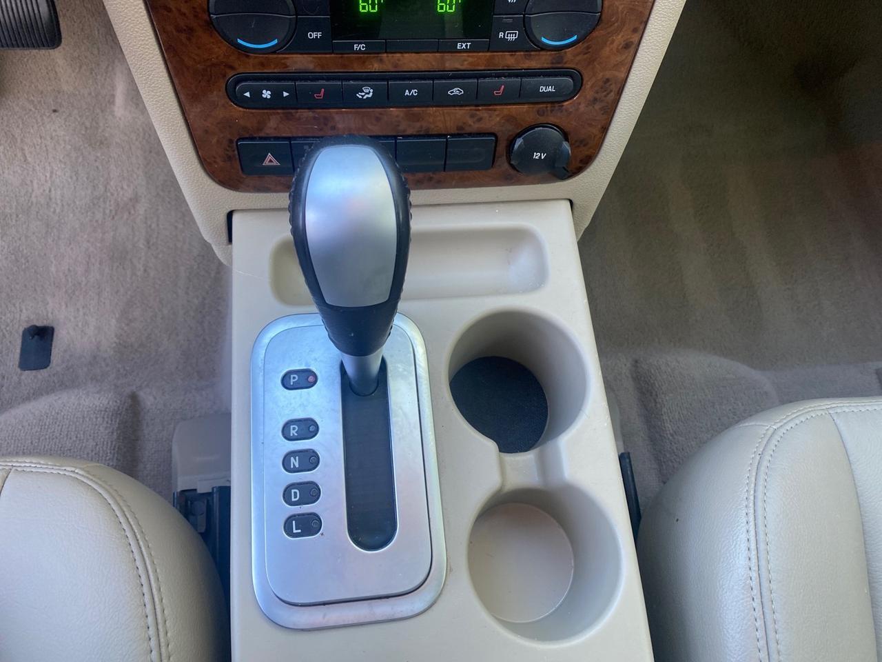 2005 Ford Freestyle Limited LOW MILES 69,845 1 OWNER AWD Pompano Beach FL