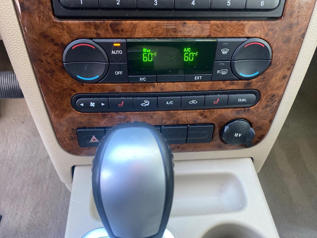 2005 Ford Freestyle Limited LOW MILES 69,845 1 OWNER AWD Pompano Beach FL