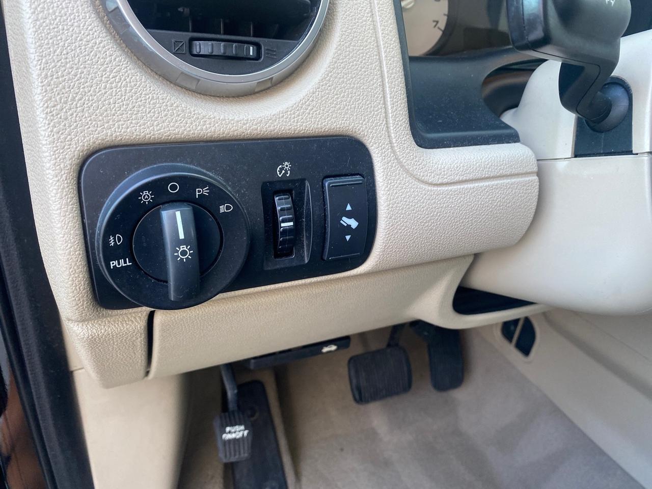 2005 Ford Freestyle Limited LOW MILES 69,845 1 OWNER AWD Pompano Beach FL