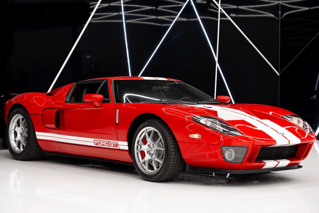 2005 Ford GT Base
