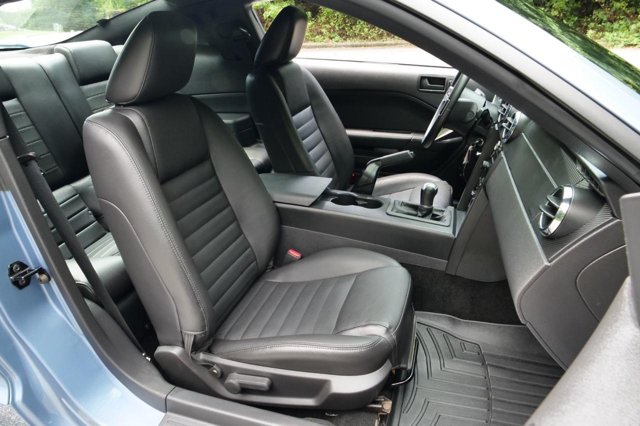 2005 Ford Mustang GT Deluxe / Saleen Supercharger / Flowmaster / 4.6L V8! Lincolnton NC