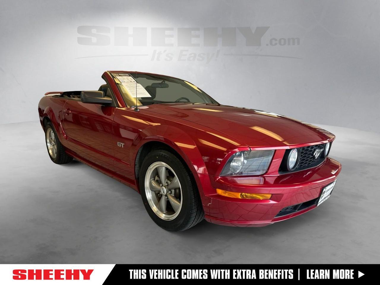 2005 Ford Mustang GT Deluxe