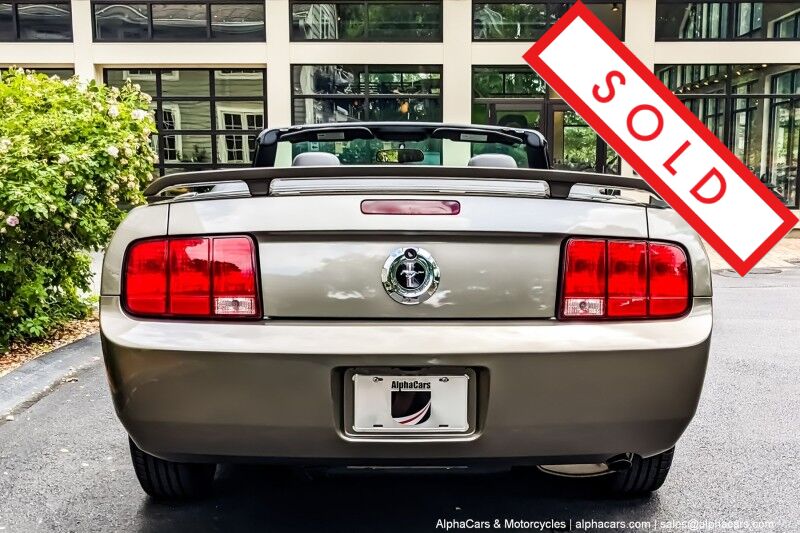 2005 Ford Mustang Premium Convertible 5-Speed Boston MA