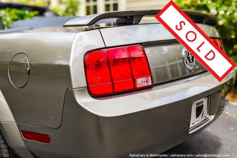 2005 Ford Mustang Premium Convertible 5-Speed Boston MA