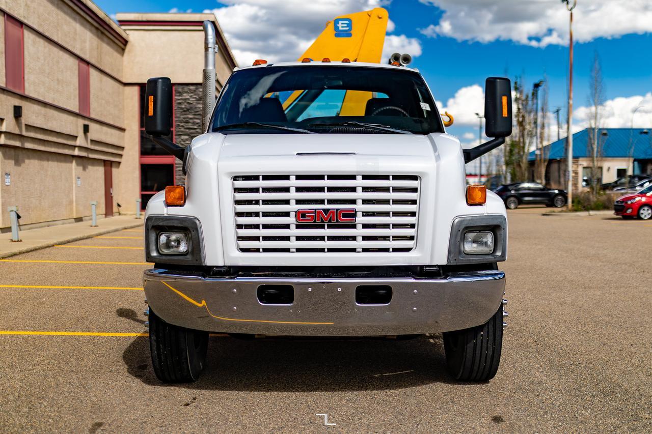 2005 GMC C7500 Daycab Picker Deck Diesel Red Deer AB