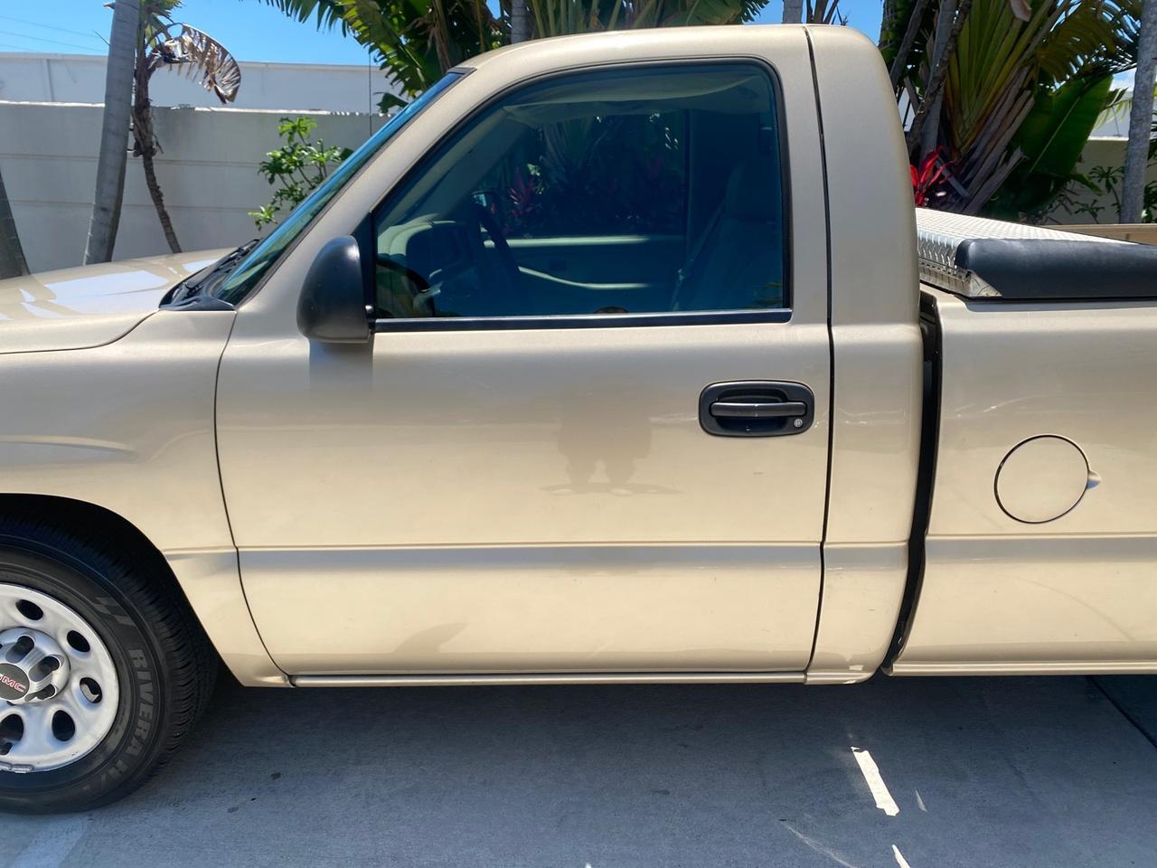 2005 GMC Sierra 1500 LOW MILES 83837 AC NO ACCIDENTS Pompano Beach FL