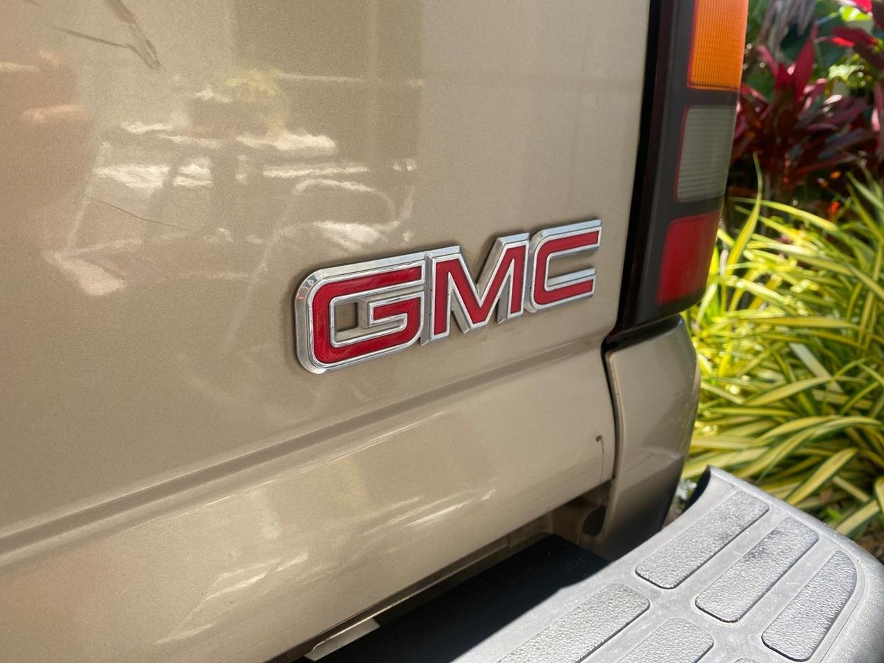 2005 GMC Sierra 1500 LOW MILES 83837 AC NO ACCIDENTS Pompano Beach FL