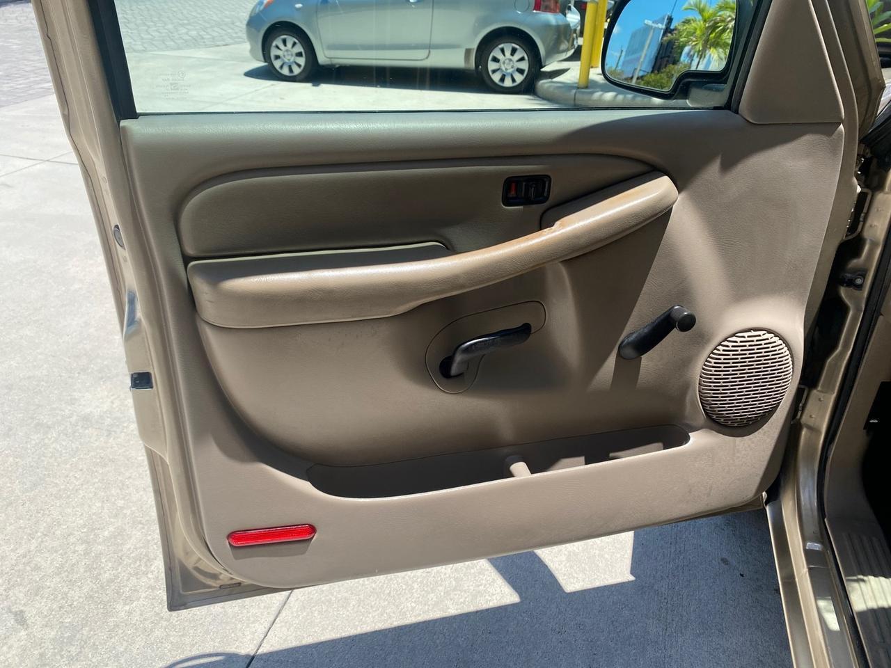 2005 GMC Sierra 1500 LOW MILES 83837 AC NO ACCIDENTS Pompano Beach FL