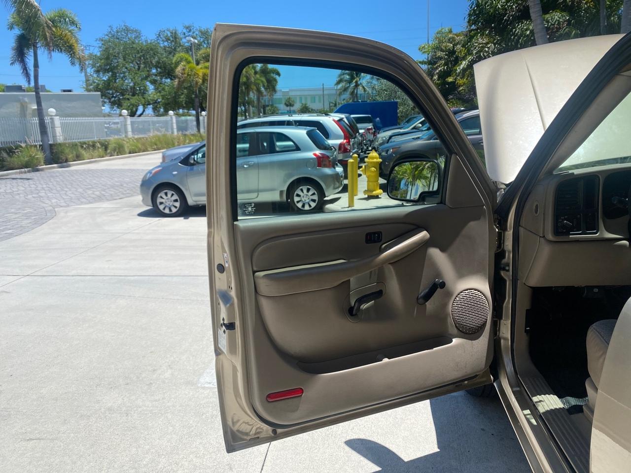 2005 GMC Sierra 1500 LOW MILES 83837 AC NO ACCIDENTS Pompano Beach FL