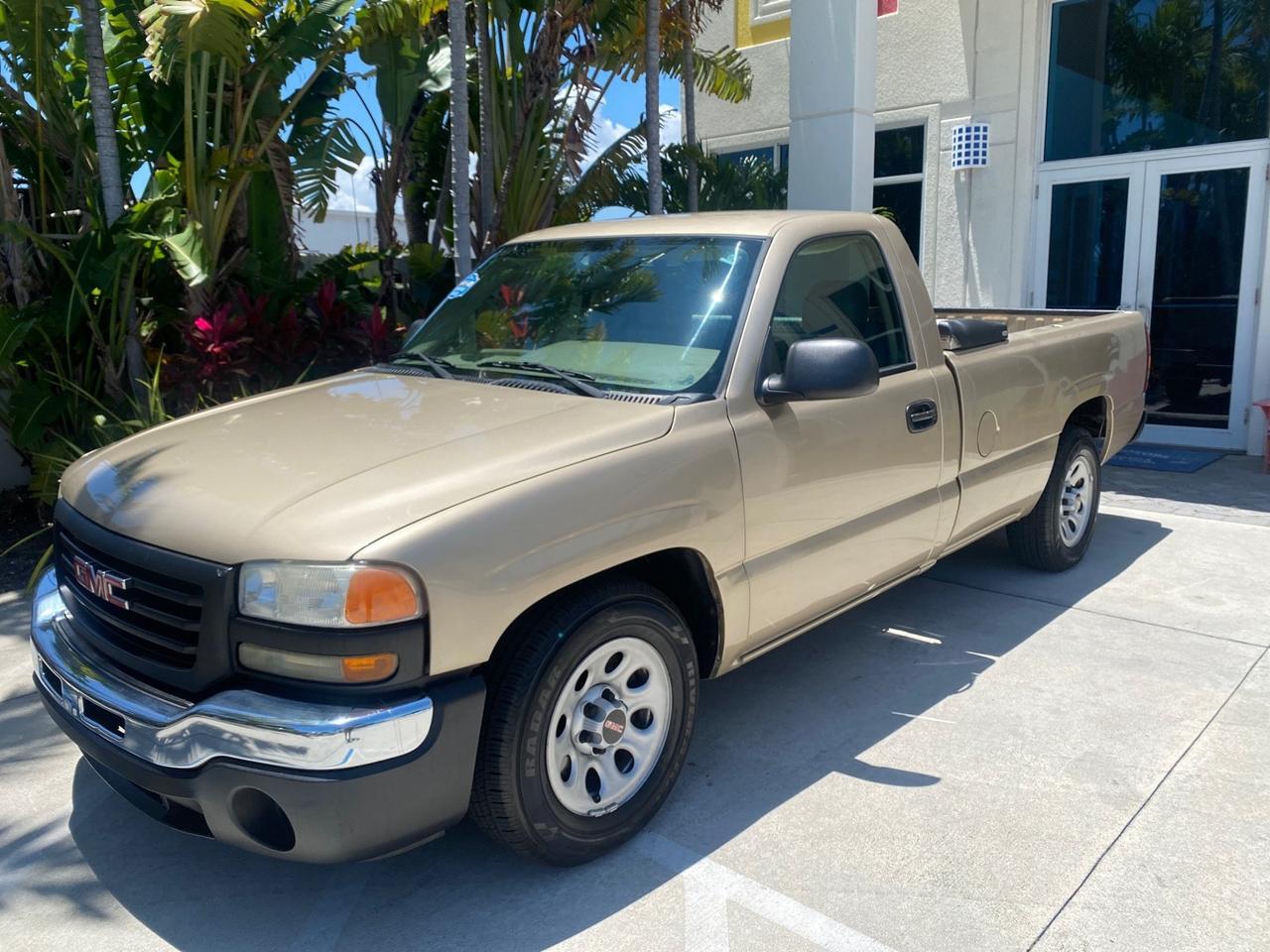 2005 GMC Sierra 1500 LOW MILES 83837 AC NO ACCIDENTS Pompano Beach FL