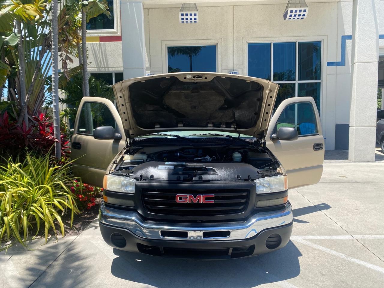2005 GMC Sierra 1500 LOW MILES 83837 AC NO ACCIDENTS Pompano Beach FL