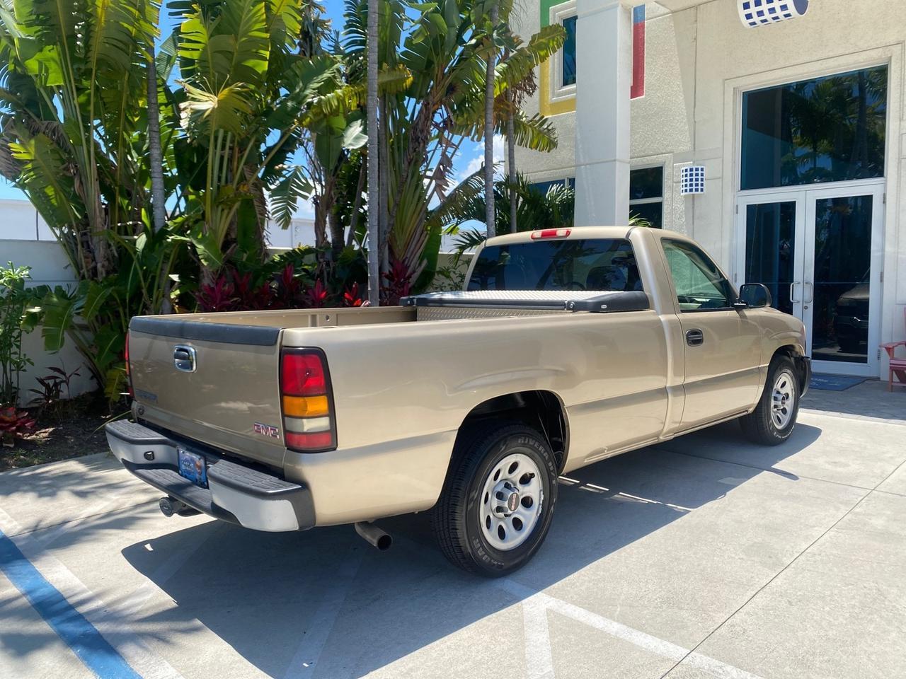 2005 GMC Sierra 1500 LOW MILES 83837 AC NO ACCIDENTS Pompano Beach FL