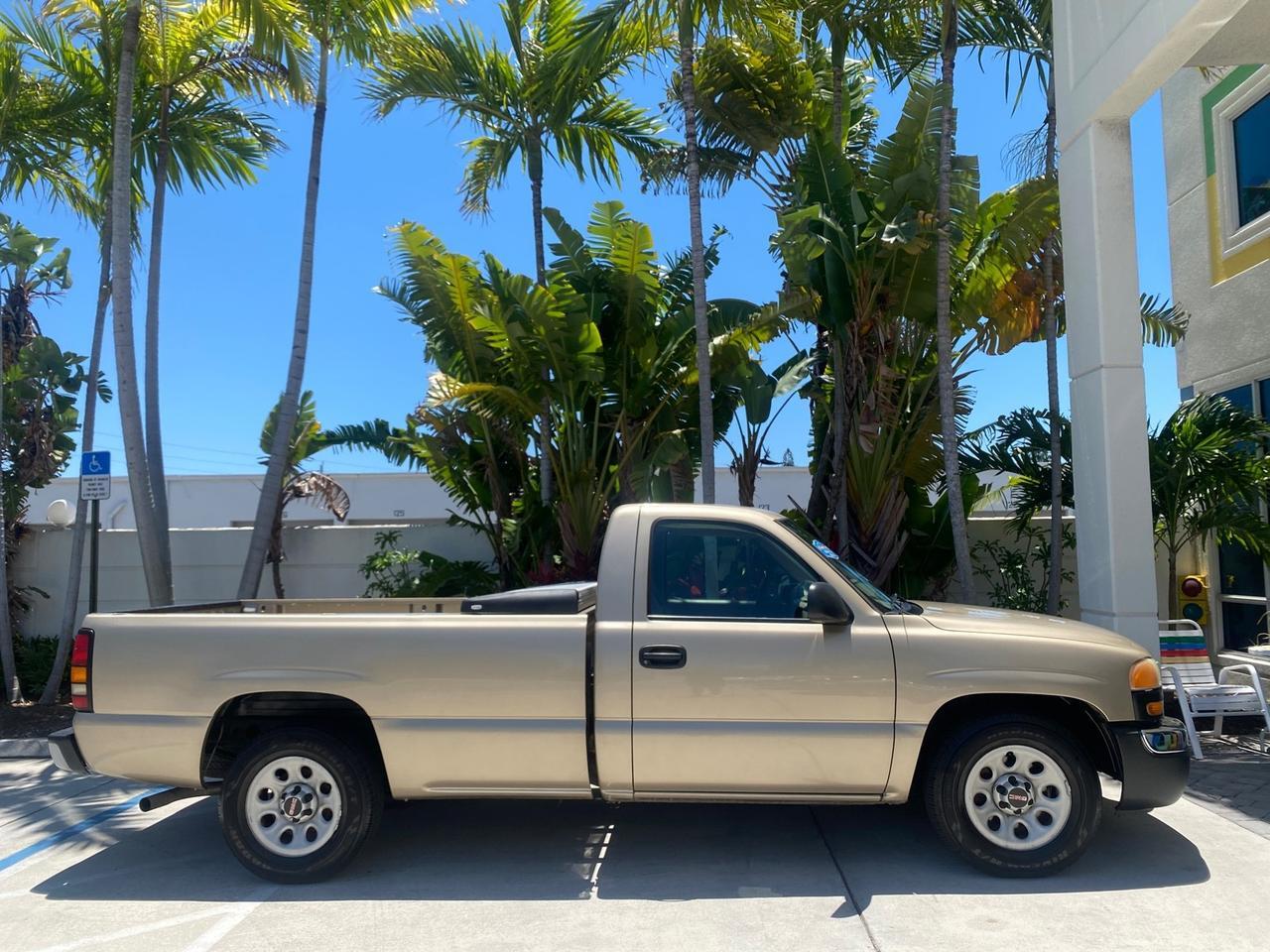 2005 GMC Sierra 1500 LOW MILES 83837 AC NO ACCIDENTS Pompano Beach FL