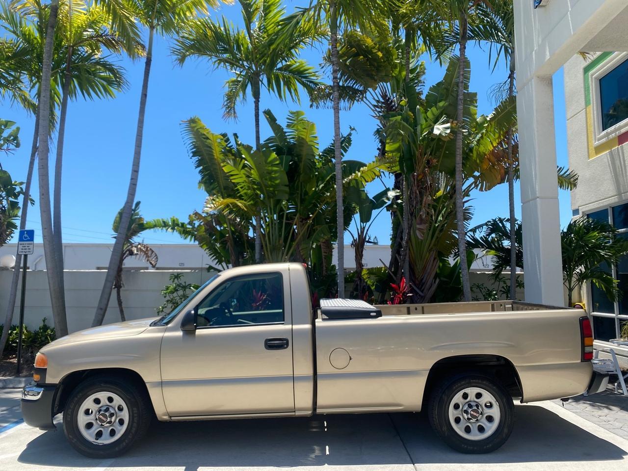 2005 GMC Sierra 1500 LOW MILES 83837 AC NO ACCIDENTS Pompano Beach FL