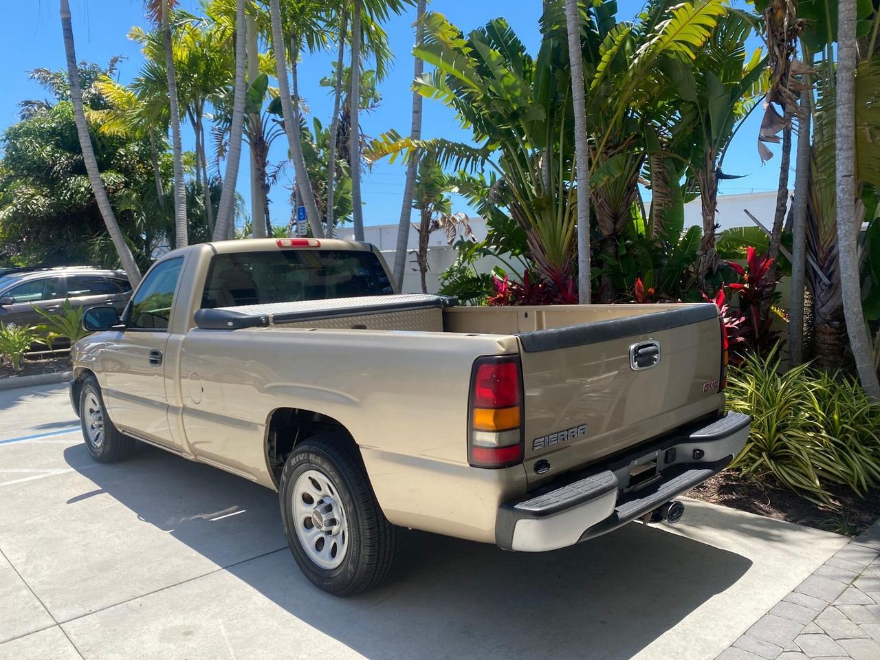 2005 GMC Sierra 1500 LOW MILES 83837 AC NO ACCIDENTS Pompano Beach FL
