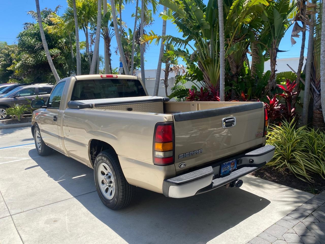2005 GMC Sierra 1500 LOW MILES 83837 AC NO ACCIDENTS Pompano Beach FL