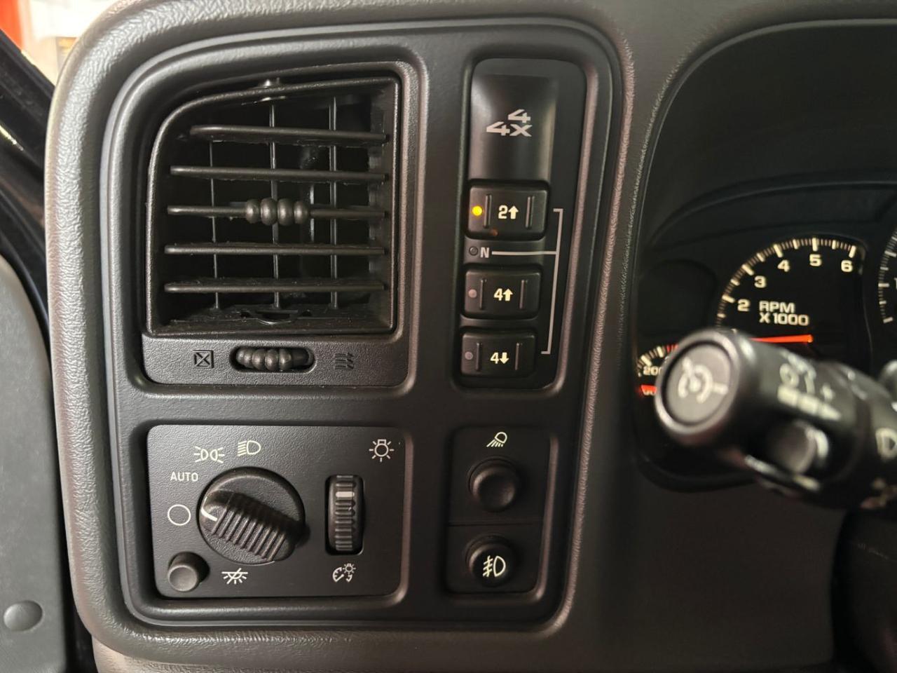 2005 GMC Sierra 2500HD SLE Franklin OH