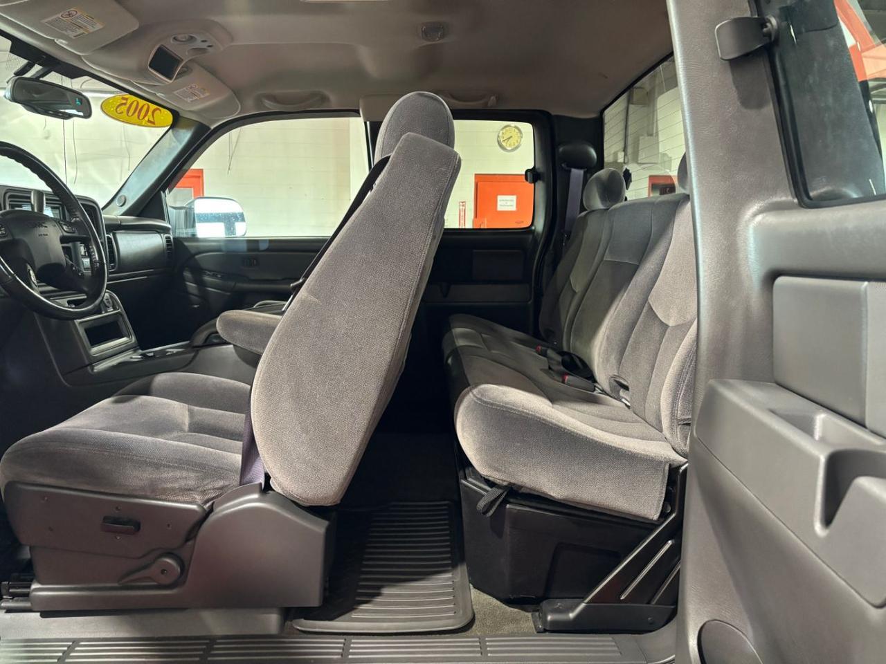 2005 GMC Sierra 2500HD SLE Franklin OH
