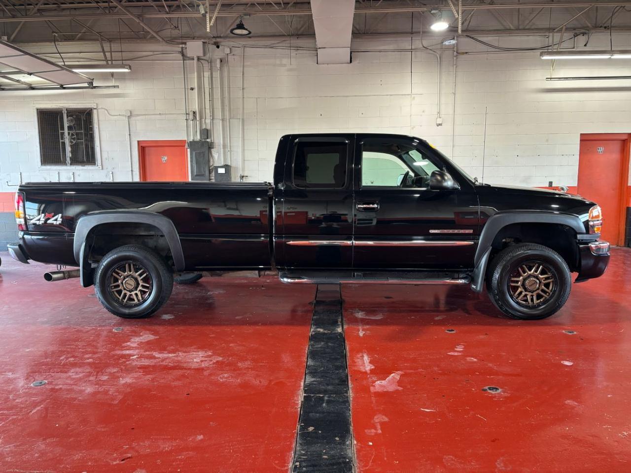 2005 GMC Sierra 2500HD