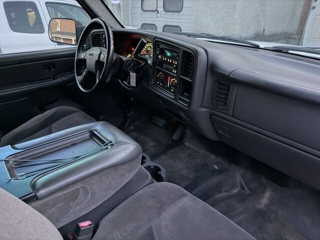 2005 GMC Sierra 2500HD SLE Whitehall PA