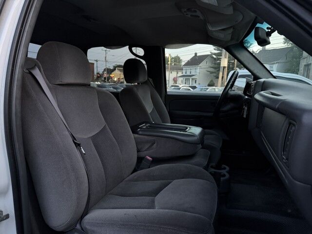 2005 GMC Sierra 2500HD SLE Whitehall PA