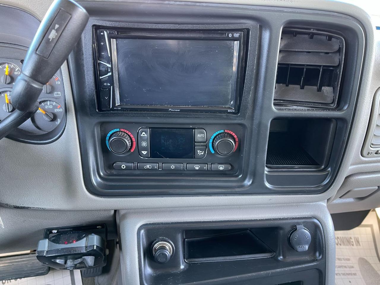 2005 GMC Sierra 2500HD SLT Hayden ID