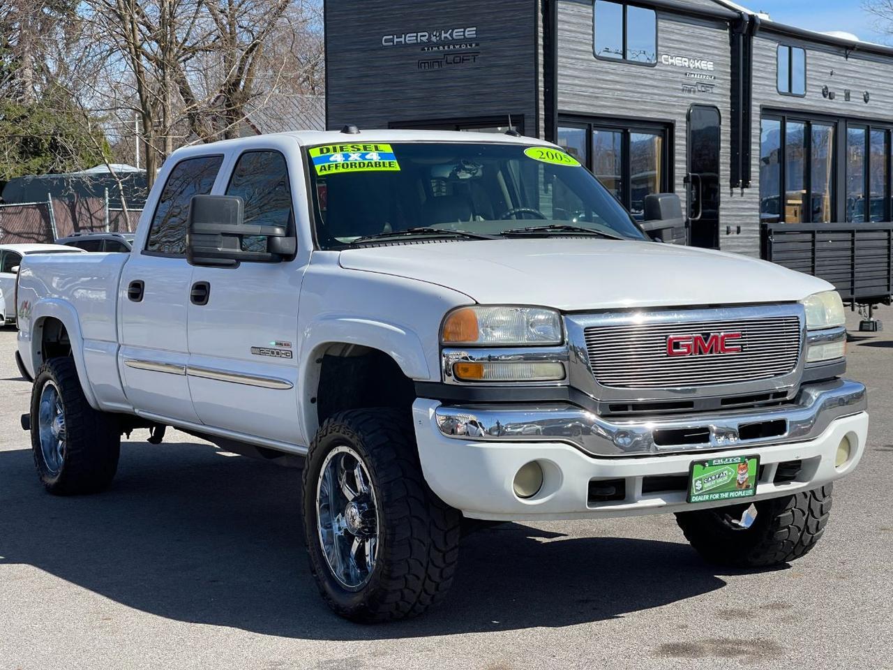 2005 GMC Sierra 2500HD SLT Hayden ID
