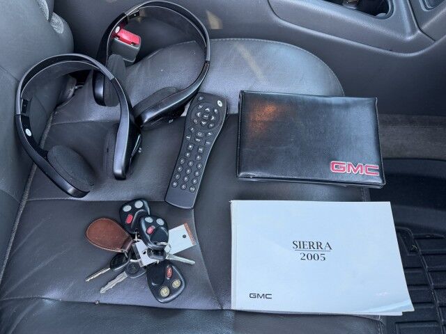 2005 GMC Sierra 2500HD SLT Whitehall PA